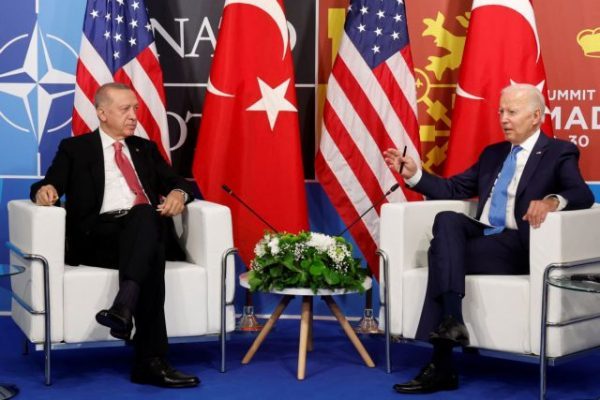 ΗΠΑ: «Σύμμαχος» του Ερντογάν ο Μπάιντεν – Πώς μπορεί να ανατρέψει την τροπολογία για τα F 16
