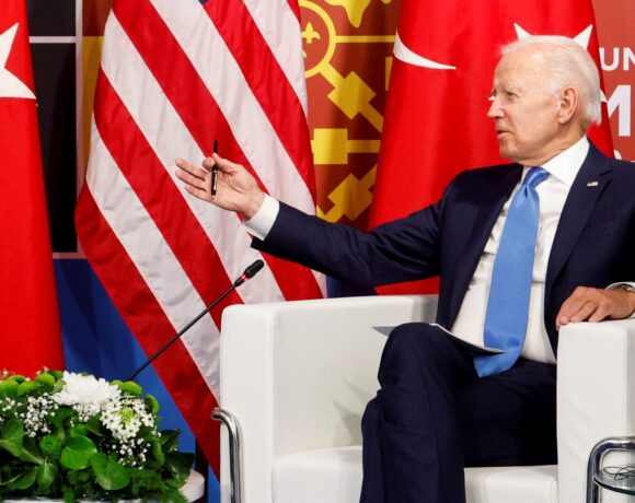 Μπάιντεν: Υπέρ της πώλησης των F 16 στην Τουρκία