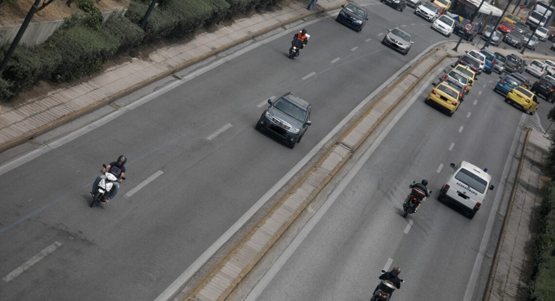 Οι υψηλές τιμές «καίνε» τους αδειούχους του Ιουλίου (vid)