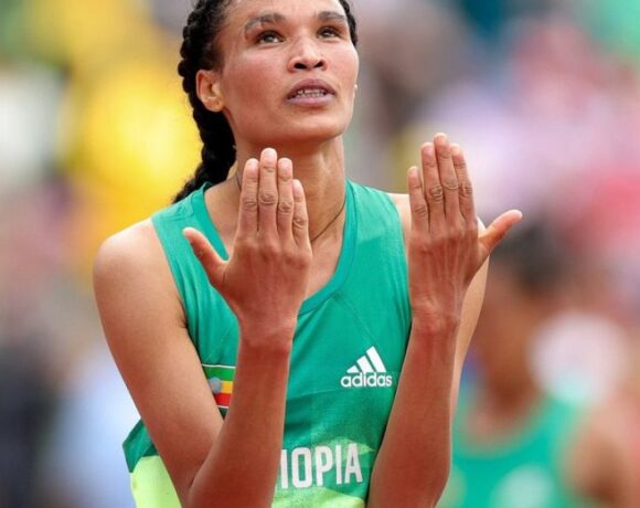 ΟΡΕΓΚΟΝ 2022: Η Γκίντεϊ καθάρισε τη Χασάν