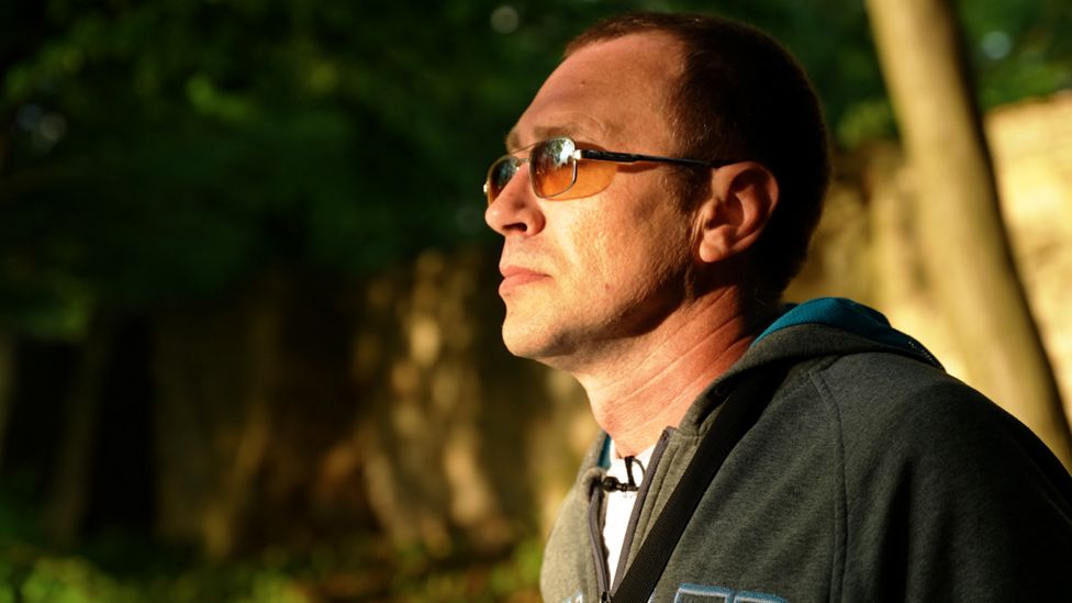 Ουκρανία: Η ιστορία ενός επιζώντα – Γλίτωσε παριστάνοντας τον νεκρό