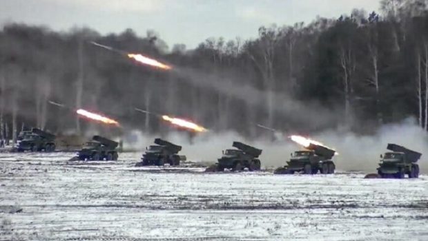 Ουκρανία: Η Ρωσία χρησιμοποιεί «ένα επικίνδυνο» όπλο – Εχει την ισχύ μιας πυρηνικής βόμβας