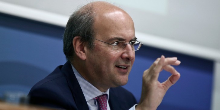 Χατζηδάκης: Πότε θα βγουν όλες οι συντάξεις με παράλληλη ασφάλιση (vid)