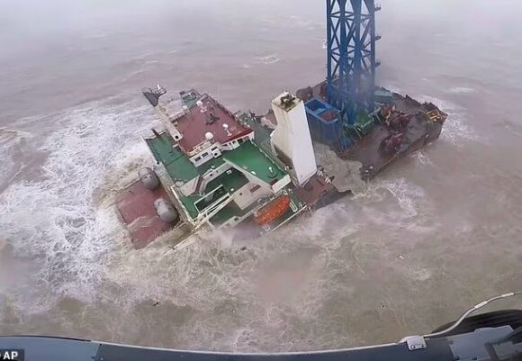 Χονγκ Κονγκ: Εξανεμίζονται οι ελπίδες για τους 27 αγνοούμενους