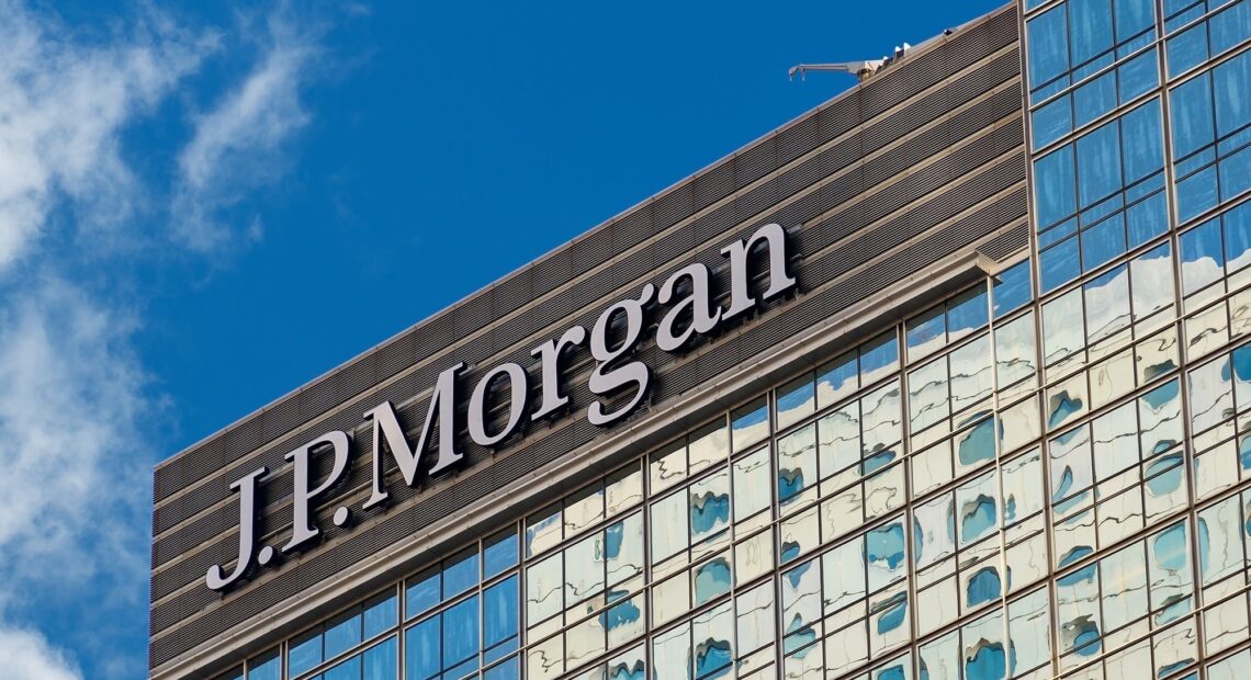 JPMorgan: Μείωσε τις προβλέψεις για την ανάπτυξη των ΗΠΑ