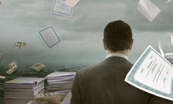 Panama Papers: Ο άνθρωπος πίσω από τις αποκαλύψεις πιστεύει ότι η Ρωσία «τον θέλει νεκρό»