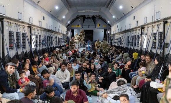 Αφγανιστάν: Κλειστός ο δρόμος για χιλιάδες που θα ταξίδευαν στη Γερμανία – Τα εμπόδια των Ταλιμπάν