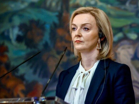 Βρετανία: Η Λιζ Τρας υπόσχεται στήριξη στους πολίτες για το ενεργειακό κόστος