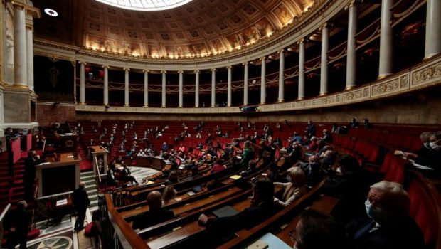 Γαλλία: Η Βουλή ενέκρινε τα πρωτόκολλα ένταξης Σουηδίας και Φινλανδίας στο ΝΑΤΟ