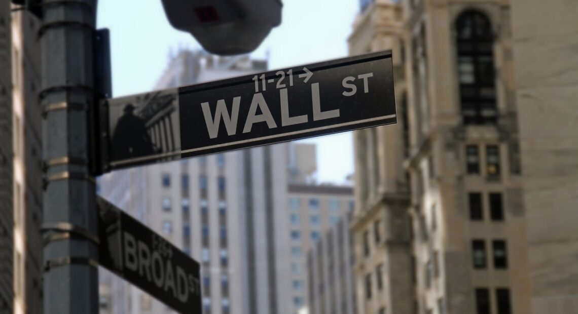 Διέγραψε τα κέρδη η Wall Street – Οι μετοχές ενέργειας οι μεγάλες κερδισμένες της συνεδρίασης