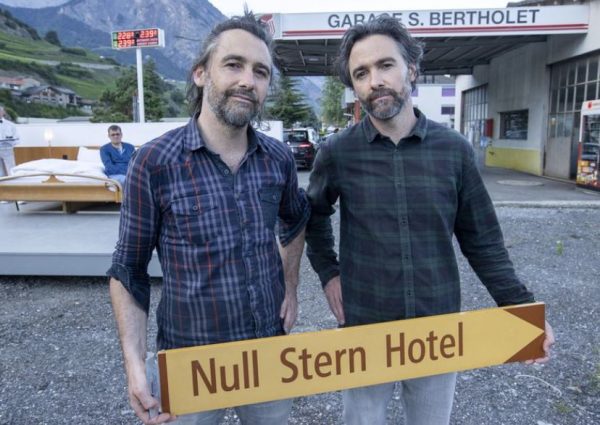 Ελβετία: Ένα ξενοδοχείο «μηδέν αστέρων» κάτω από τα αστέρια