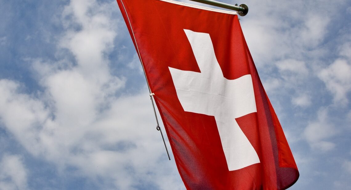 Ελβετία: Ομάδα πολιτικών συλλέγει υπογραφές για την αναθεώρηση της ενεργειακής πολιτικής