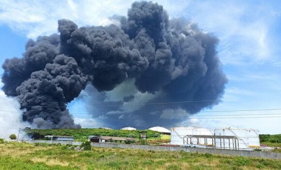 Κούβα: Πυρκαγιά σε εγκατάσταση αποθήκευσης καυσίμων – 16 πυροσβέστες νεκροί