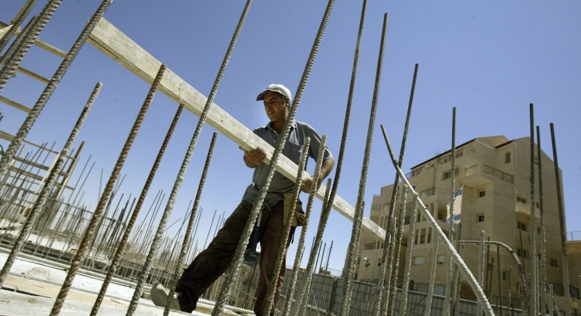 Οικοδομικά υλικά: Χωρίς φρένο οι αυξήσεις στις τιμές – Συν 12% τον Ιούλιο