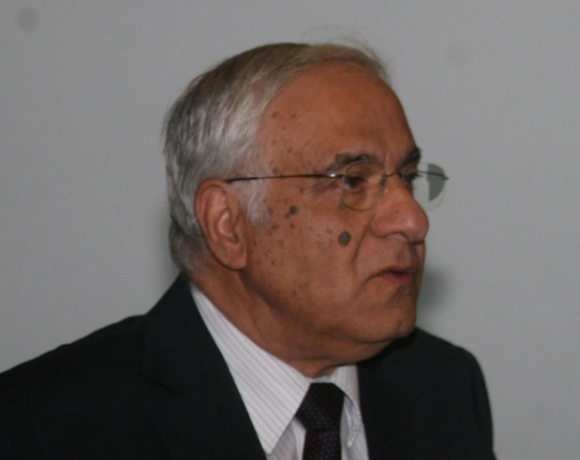 Πέθανε σε ηλικία 79 ετών ο αστροφυσικός Διονύσης Σιμόπουλος