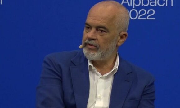 Ράμα: Χωρίς τον Ερντογάν δεν θα είχαμε εμβόλια – Κίνα, Ρωσία και Τουρκία σώζουν ζωές