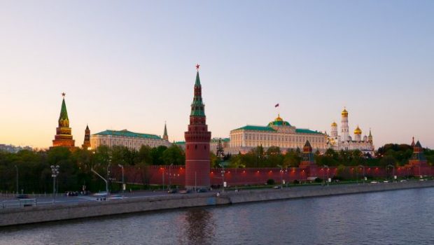 Ρωσία: Απαγορεύει την είσοδο σε 39 Βρετανούς πολιτικούς, επιχειρηματίες, δημοσιογράφους