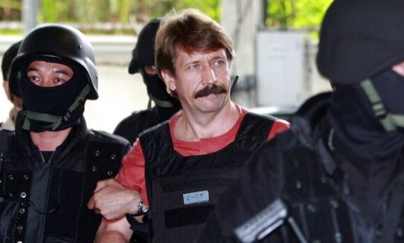 Ρωσία: Γιατί η Μόσχα θέλει πίσω τον έμπορο όπλων Βίκτορ Μπουτ