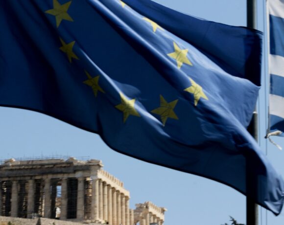 Τέλος και επισήμως στο καθεστώς ενισχυμένης εποπτείας