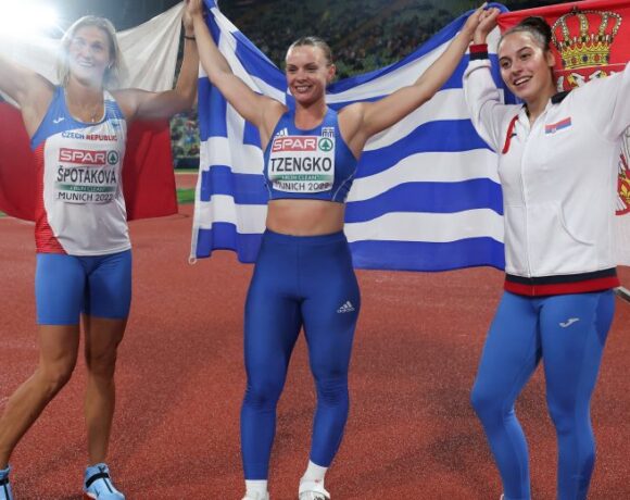 Τζένγκο: Το όχι στην Αλβανία και η αγάπη για την Ελλάδα