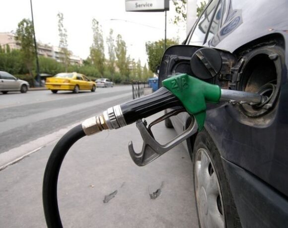 Fuel Pass 2: Πότε κλείνει η πλατφόρμα για τις αιτήσεις