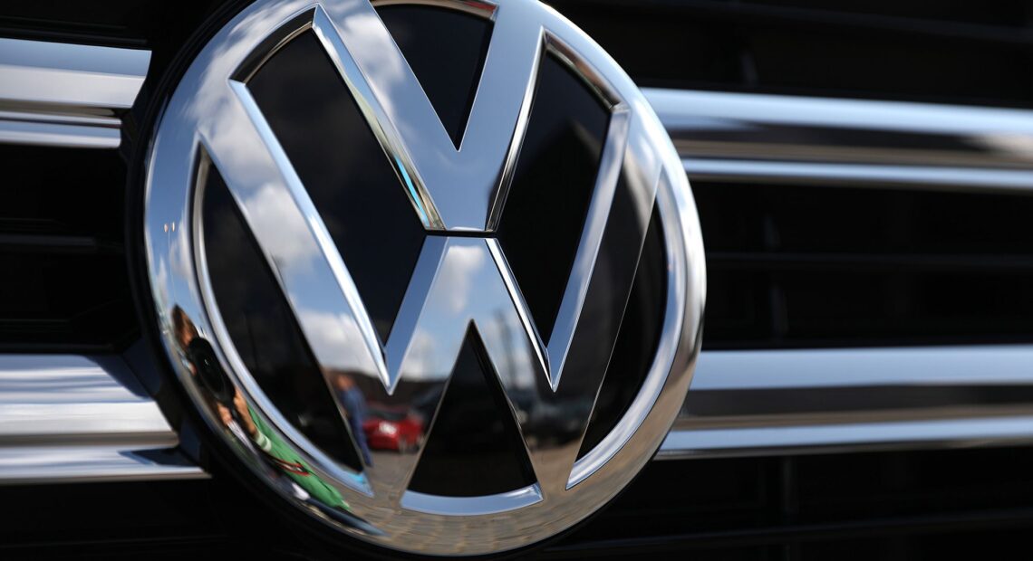 Vw – mercedes: Από αυτή τη χώρα θα αγοράζουν πρώτες ύλες