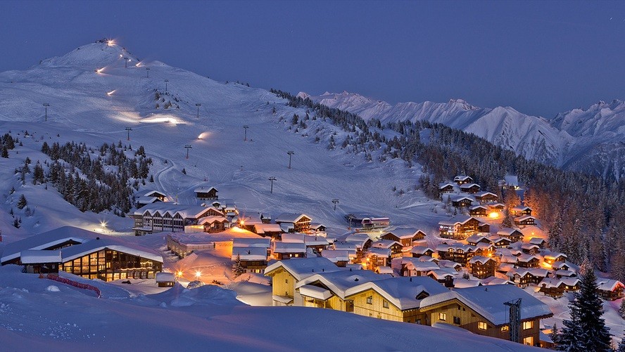 Ελβετία: Θα χαμηλώσουν τους θερμοστάτες στα δημόσια κτίρια για εξοικονόμηση ενέργειας τον χειμώνα
