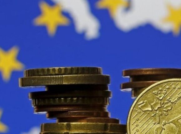 Ελλειμματικό το εμπορικό ισοζύγιο της Ευρώπης για 9ο συνεχόμενο μήνα – Στα €34 δισ