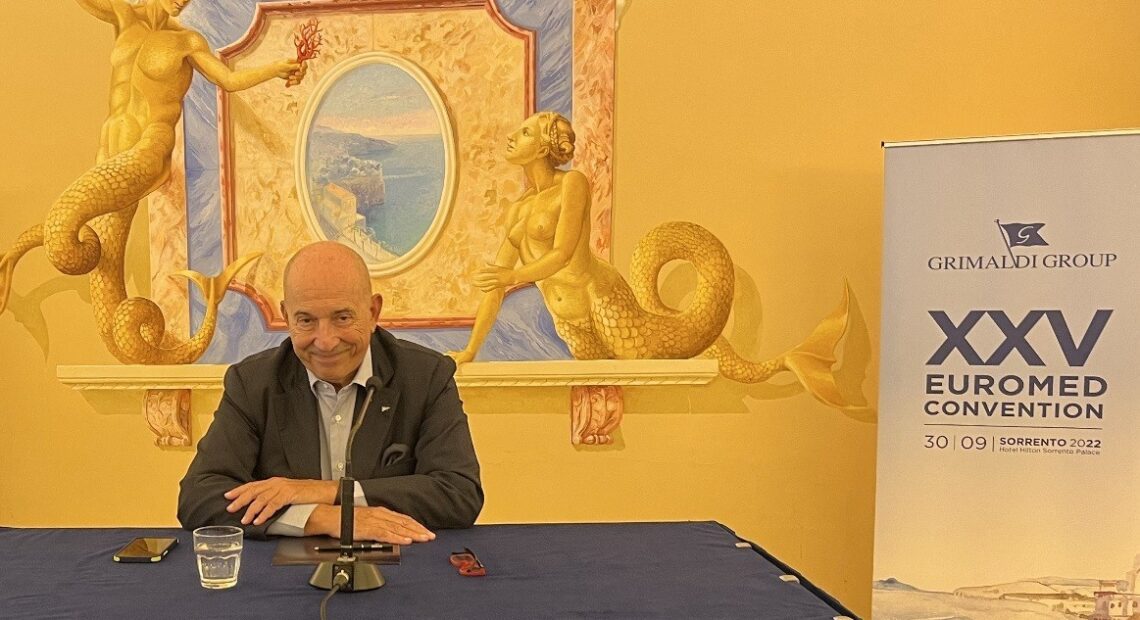 Εμάνουελ Γκριμάντι: «Περιμένετε να δούμε για την αγορά της ΑΝΕΚ από την Attica»