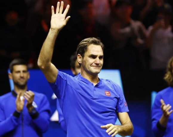 ΕΥΧΑΡΙΣΤΟΥΜΕ ΡΟΤΖΕΡ (video)