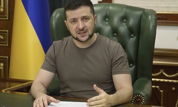 Ζελένσκι: Ζήτησε από την Φον ντερ Λάιεν νέο πακέτο κυρώσεων κατά της Ρωσίας