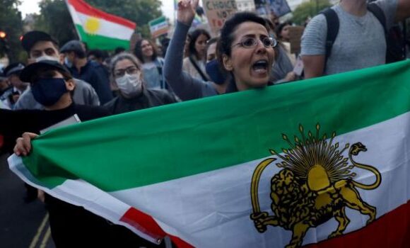 Ιράν: Το ΥΠΕΞ κατηγορεί τις ΗΠΑ για τις διαδηλώσεις – «Στηρίζετε τους ταραξίες»