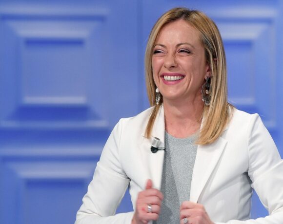 Ιταλία: Τα πρώτα μηνύματα της Μελόνι και η ανησυχία της Ευρώπης