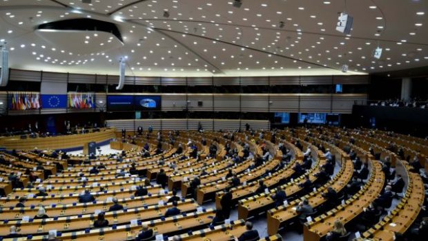 ΚΚΕ: Μόνο για το λαό ο «δύσκολος χειμώνας», στα μέτρα των ομίλων η «ευρωπαϊκή λύση»