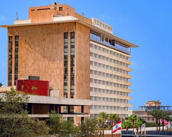 Λίβανος: Καταθέτες ληστεύουν τράπεζες για να πάρουν τα λεφτά τους