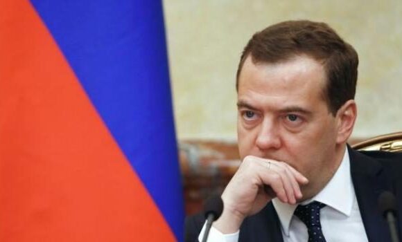 Μεντβέντεφ: Η Δύση παίζει σκάκι με τον θάνατο – Το πυρηνικό μας οπλοστάσιο είναι η καλύτερη εγγύηση για τη διατήρηση της Ρωσίας