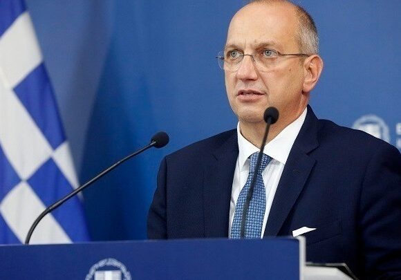 Οικονόμου: Προχωρά η πλήρης κάλυψη των δήμων σε μηχανικούς