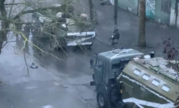 Ουκρανία: Αναστέλλονται τα σχέδια για δημοψήφισμα στη Χερσώνα