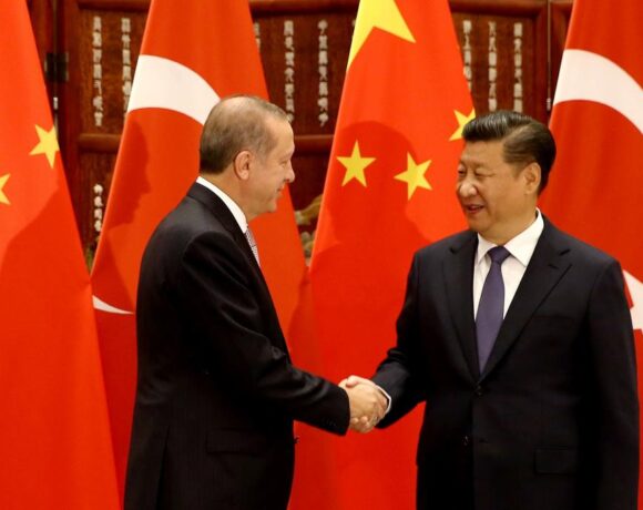 Σι Τζινπίνγκ – Eρντογάν: Συνάντηση στην περιφερειακή σύνοδο κορυφής στο Ουζμπεκιστάν