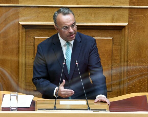 Σταϊκούρας: Περιορίζεται η πιθανότητα να δημιουργηθούν νέα «κόκκινα» δάνεια