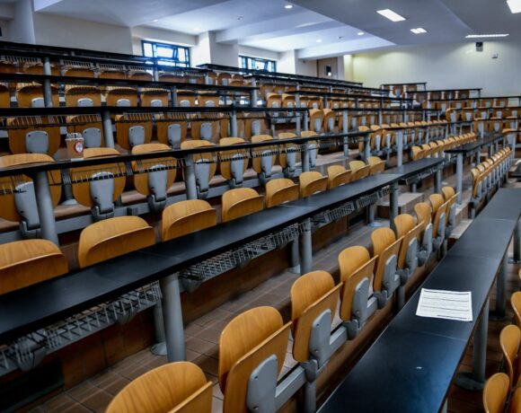 Φοιτητικό επίδομα: Ποιοι φοιτητές δεν θα είναι δικαιούχοι