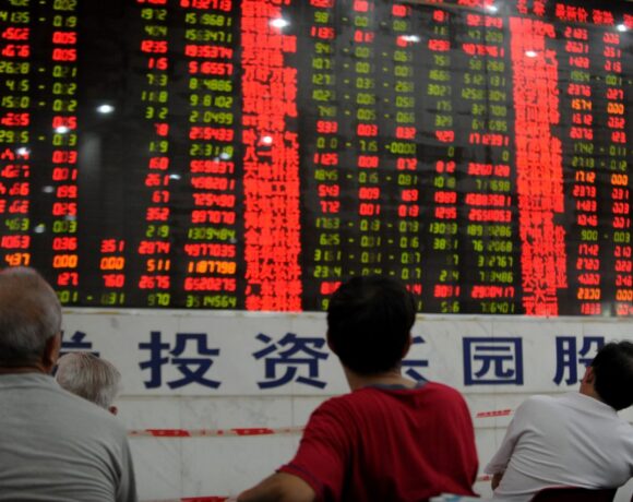 Απώλειες στα περισσότερα ασιατικά χρηματιστήρια – Στάση αναμονής από τους επενδυτές
