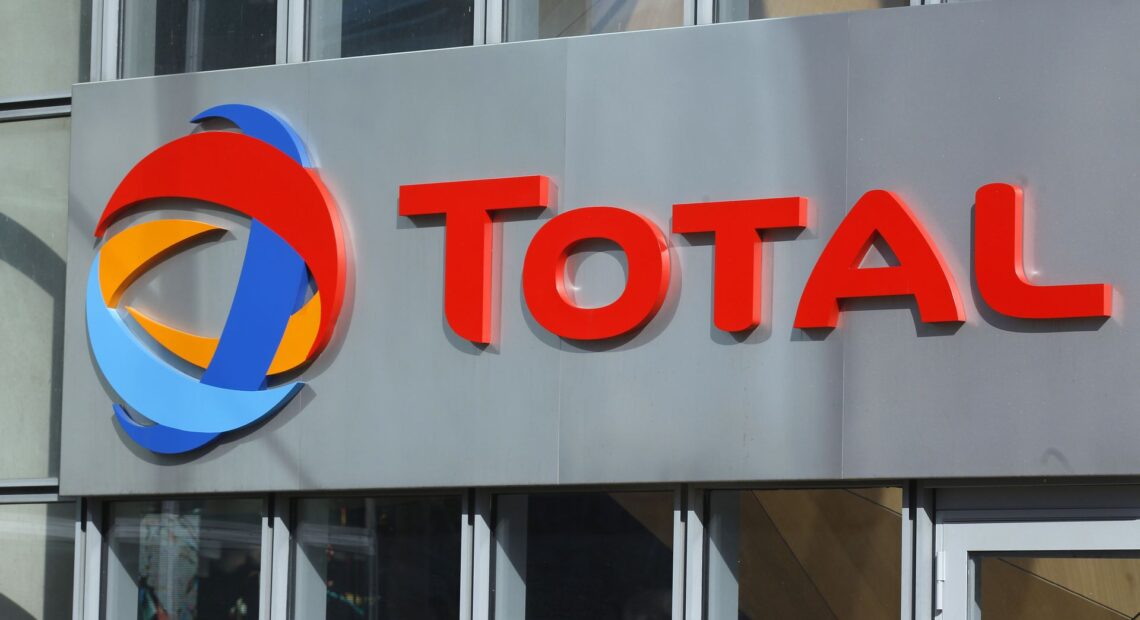 Γαλλία κινητοποιήσεις στα διυλιστήρια: Οι απεργοί σε συνομιλίες με την Totalenergies