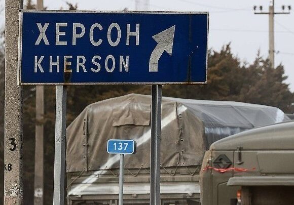 Εκκενώνουν τη Χερσώνα οι φιλορώσοι – Θα μεταφερθούν δεκάδες χιλιάδες πολίτες στη Ρωσία