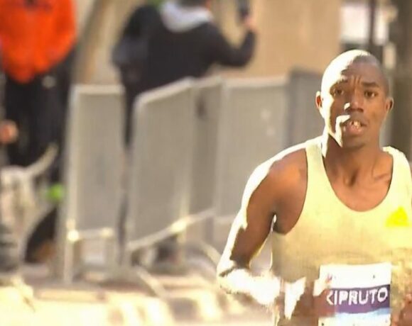 Ο Κιπρούτο έκανε το 5/5 για την Κένυα στους φετινούς μέιτζορς!