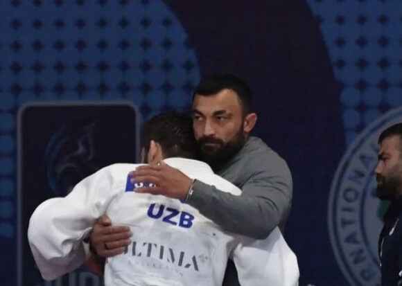 ΤΑΣΚΕΝΔΗ 2022: Παγκόσμιος πρωταθλητής Ηλιάδης και σαν προπονητής!