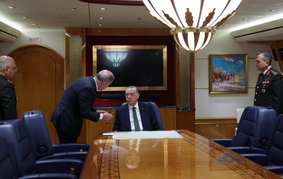 Ερντογάν για βομβαρδισμούς στη Συρία: Στόχος είναι μια ζώνη ασφαλείας από τη Δύση ως την Ανατολή