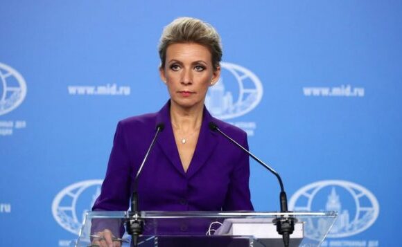 Ζαχάροβα: Έκανε… πλάκα για την πυραυλική επίθεση στην Πολωνία