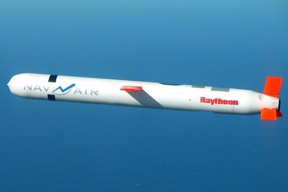 Ιαπωνία: Eξετάζει το ενδεχόμενο να αγοράσει ως και 500 πυραύλους Κρουζ από τις ΗΠΑ