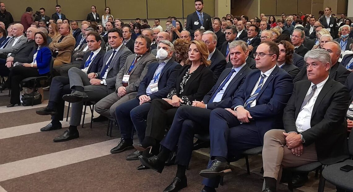Ο Αλ